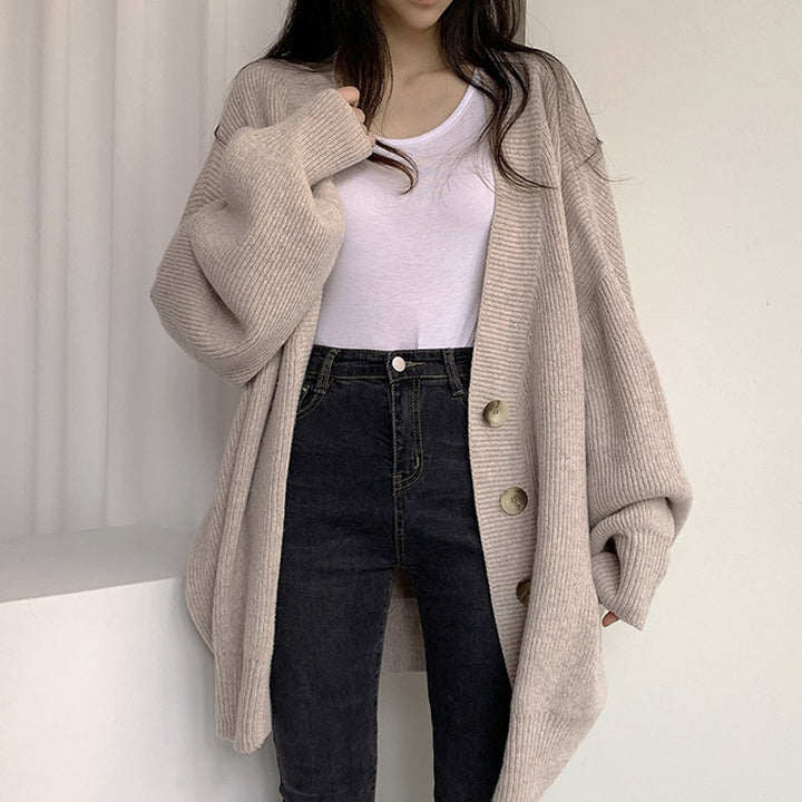 Damen Grobstrick Cardigan mit oversized Schnitt und dekorativen Knöpfen Eva Jonsson-Eva Jonsson