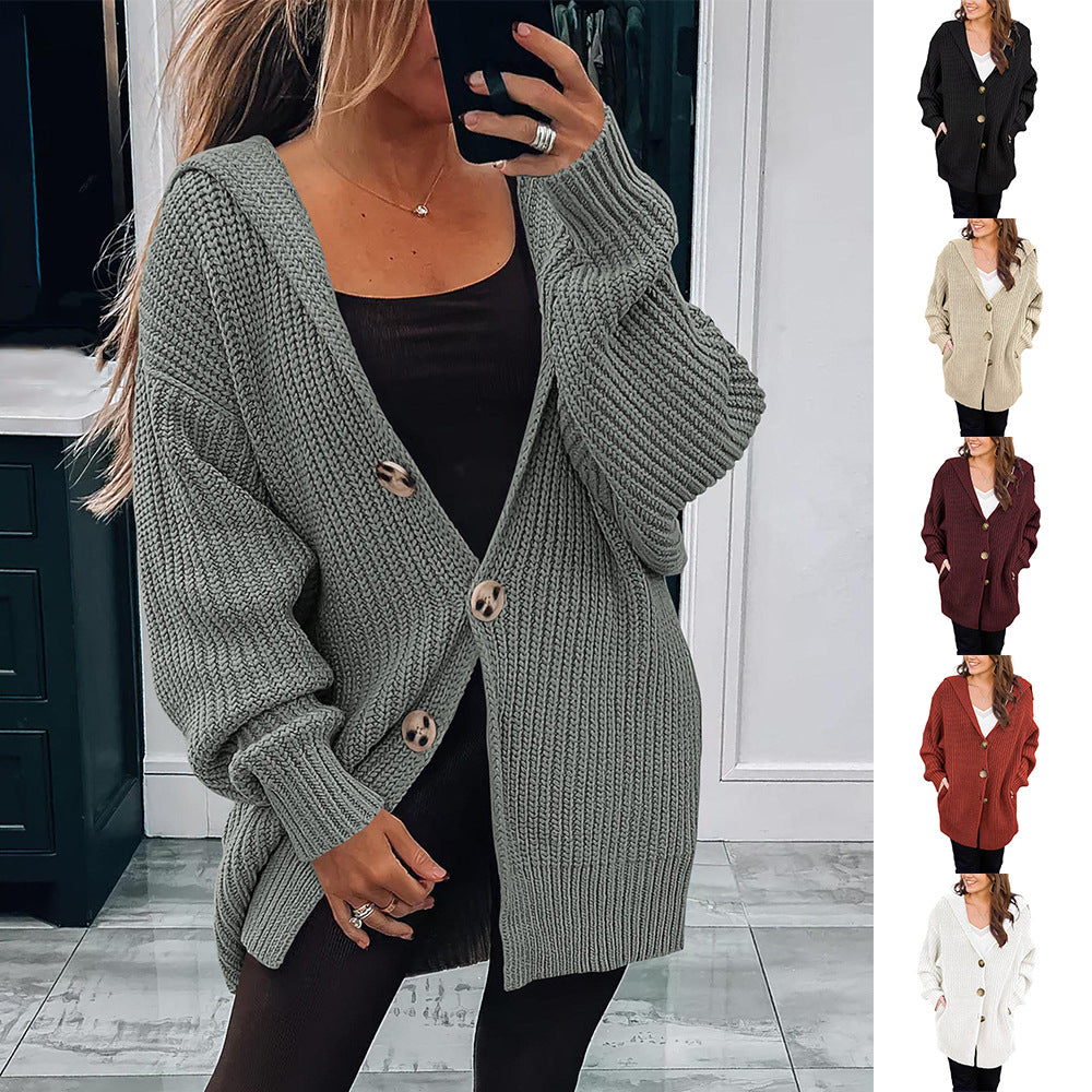 Damen Grobstrickjacke mit übergroßem Schnitt und eleganten Holzknöpfen Mirla-Eva Jonsson
