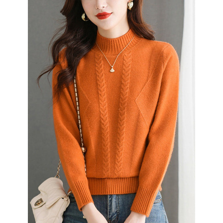 Damen Grobstrickpullover mit elegantem Zopfmuster und hohem Kragen Mirla-Eva Jonsson