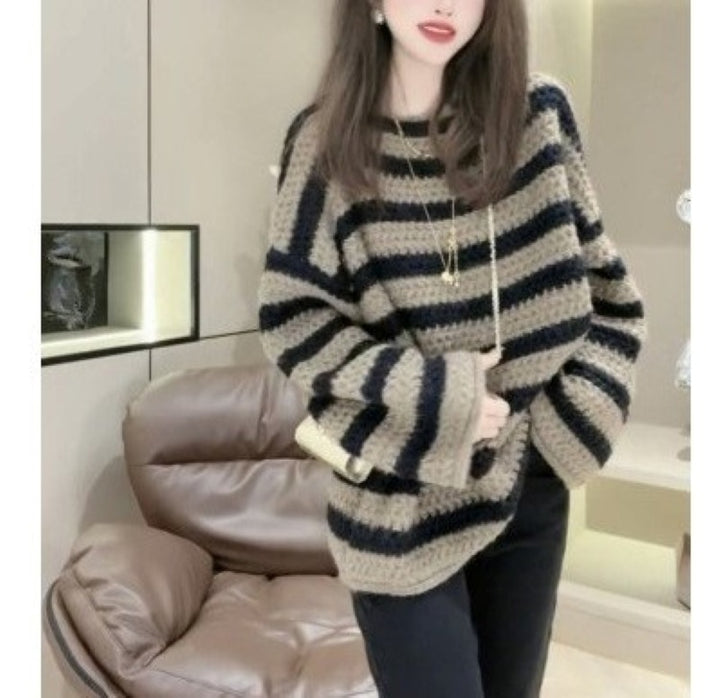 Damen Grobstrickpullover mit lässigem Streifenmuster und voluminösen Ärmeln Mirla-Eva Jonsson