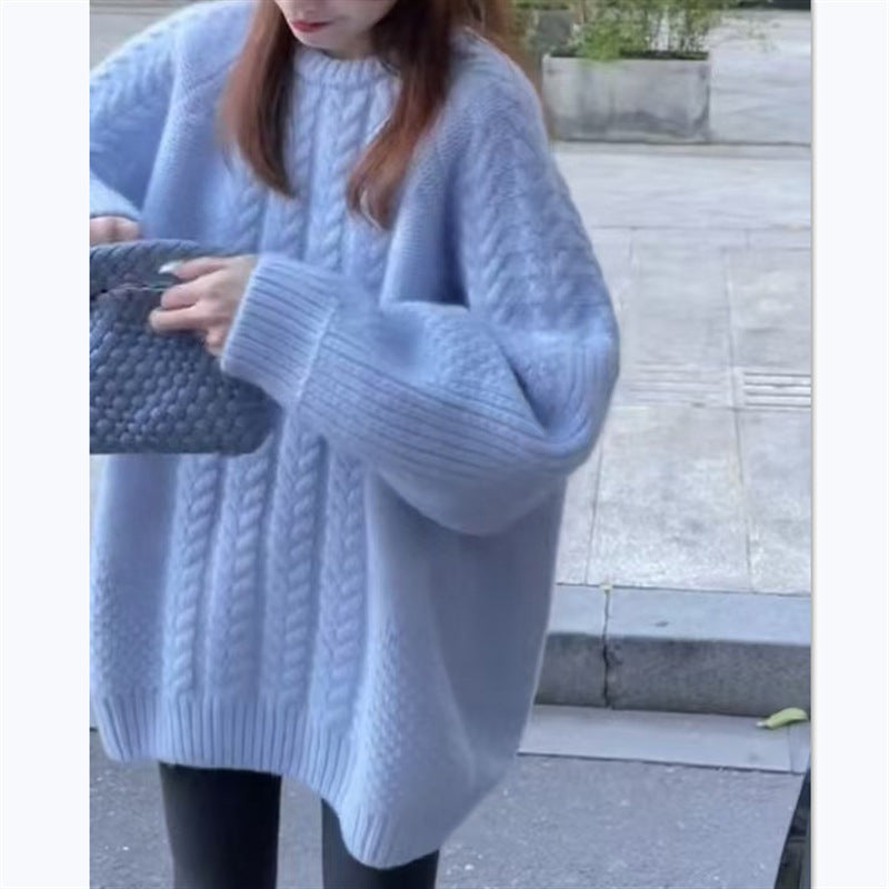 Damen Grobstrickpullover mit modischem Zopfmuster und überschnittenen Schultern Mirla-Eva Jonsson