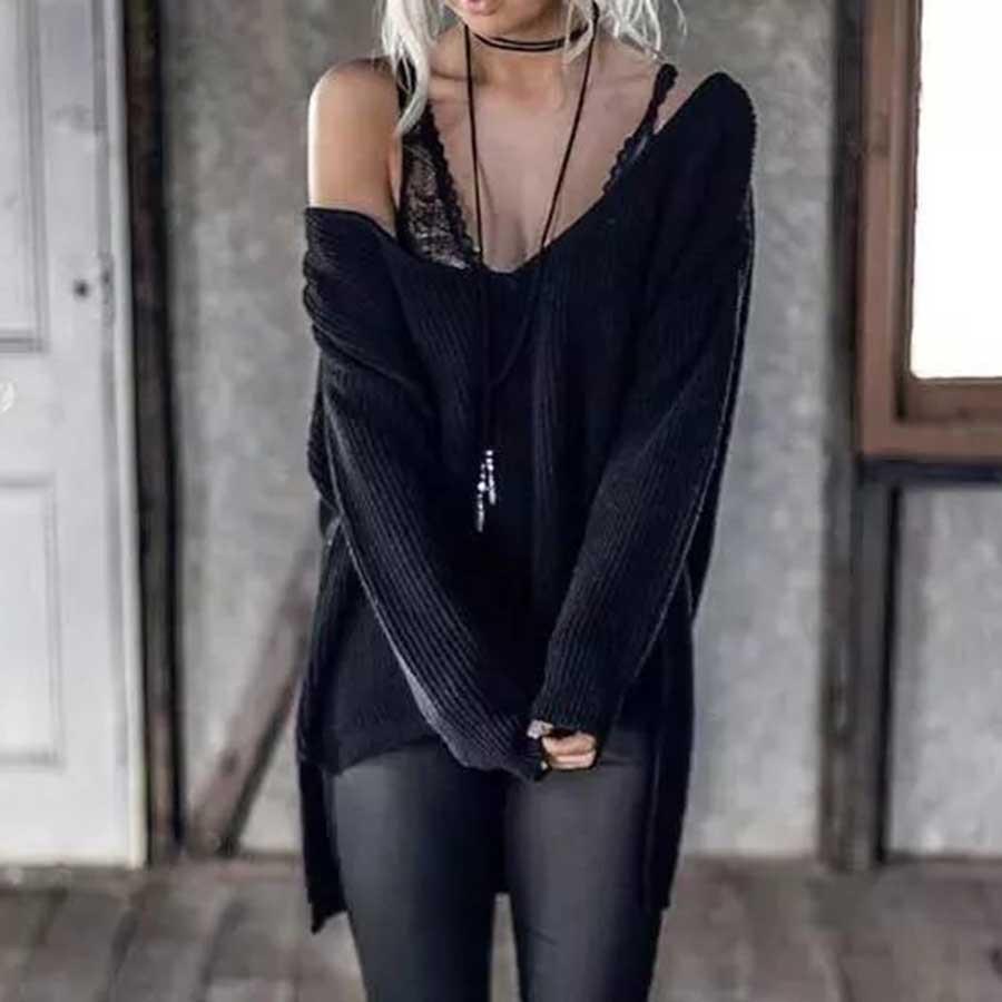 Damen Grobstrickpullover mit tiefem V-Ausschnitt und weiten Ärmeln Mirla-Eva Jonsson