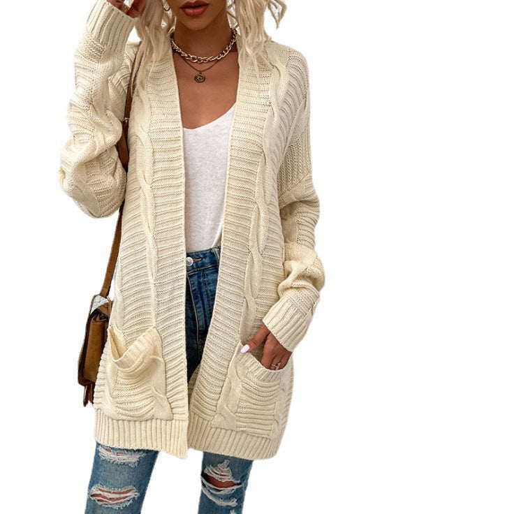 Damen Grovstickad Cardigan med stora fickor och strukturerad design Mirla-Eva Jonsson