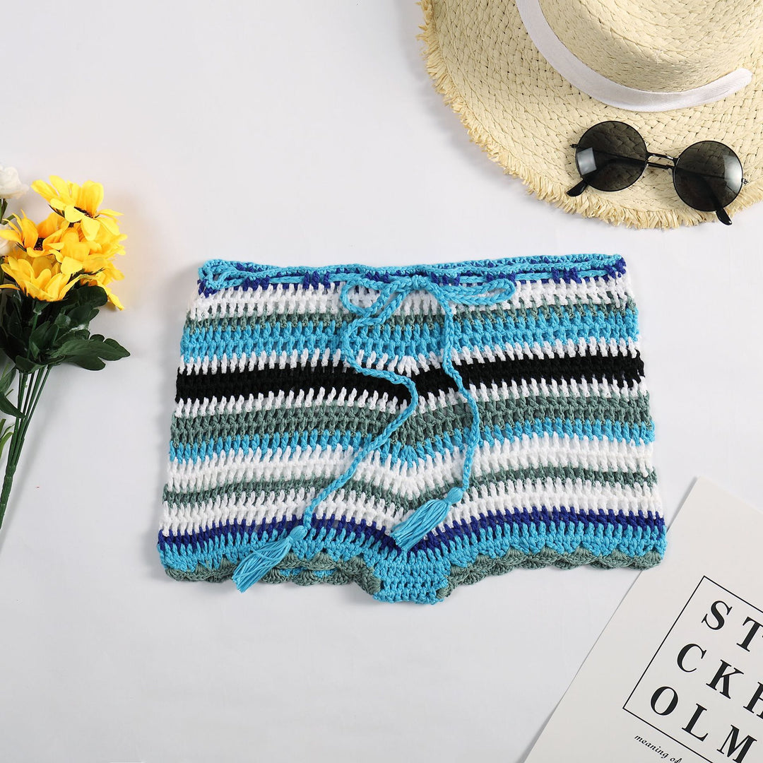 Damen Häkelstrandshorts mit verstellbarem Bund und einzigartigem Streifenmuster Mirla-Eva Jonsson