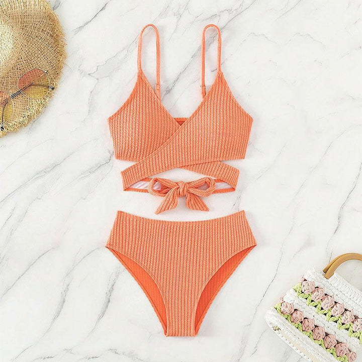 Damen Höga bikini med korsat överdel och elegant ribbad struktur Mirla-Eva Jonsson