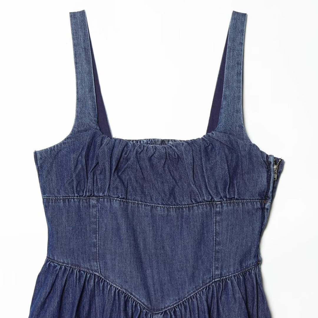 Damen Jeans Maxikleid mit romantischem Schnitt und Rüschendetails Mirla-Eva Jonsson