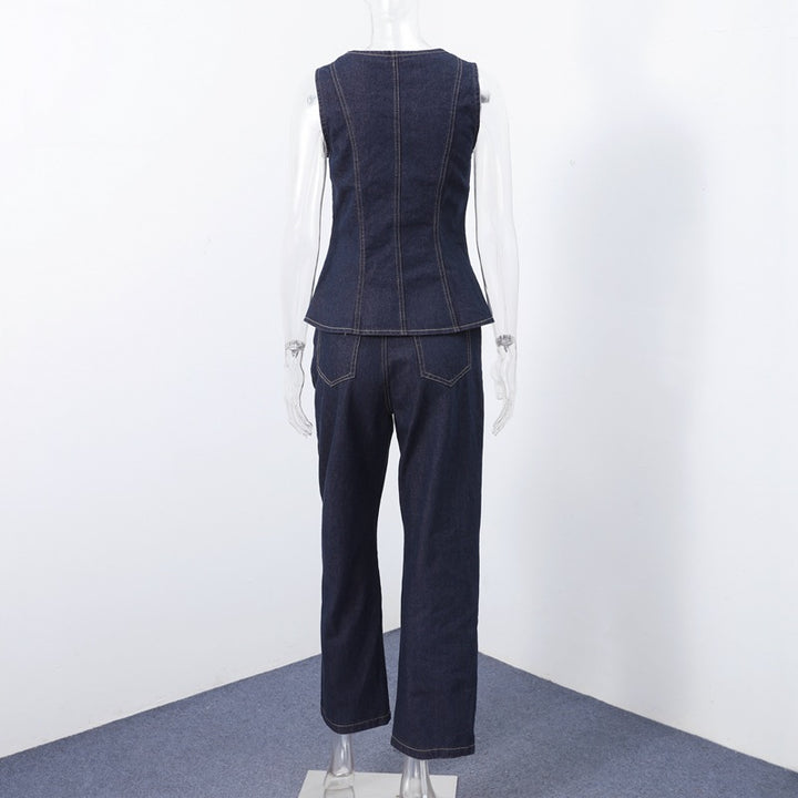 Damen Jeans-Overall mit taillierter Silhouette und eleganten Knopfdetal-Eva Jonsson
