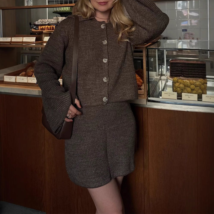 Damen Knitwear Set med eleganta knappdetaljer Mirla-Eva Jonsson