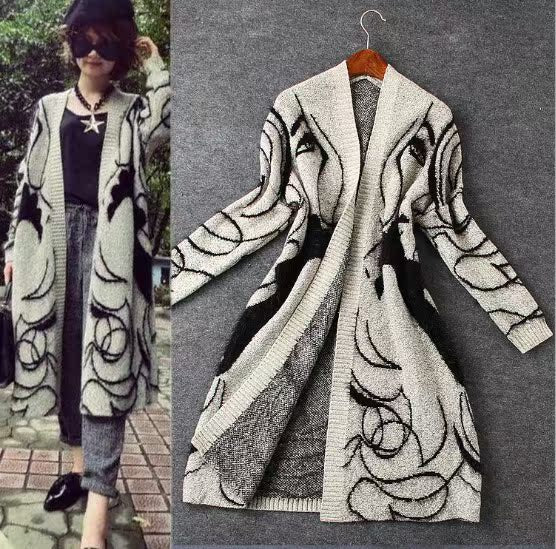 Damen Lange Strickjacke mit kunstvollem Muster Eva Jonsson-Eva Jonsson