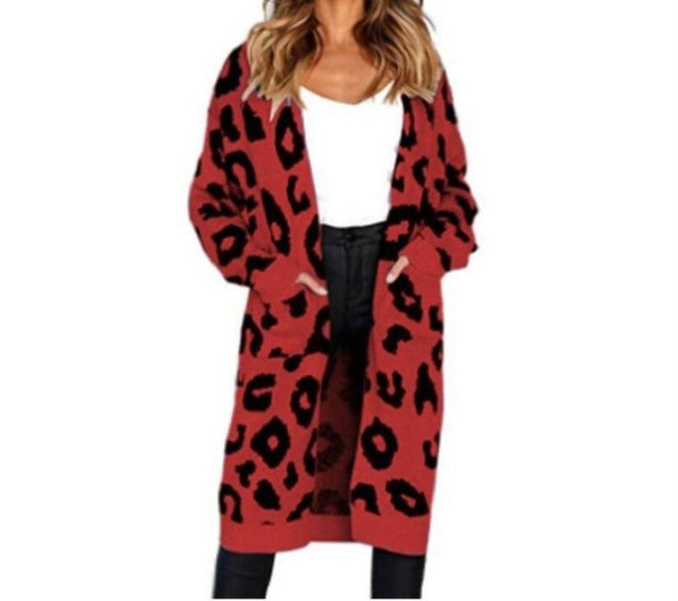 Damen Langstrickjacke mit trendigem Leopardenmuster Mirla-Eva Jonsson