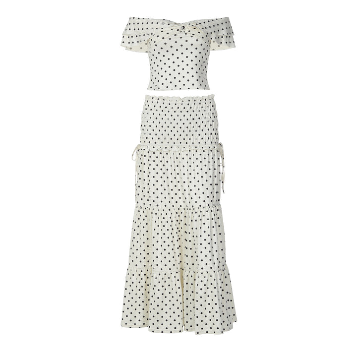 Damen Lekfull Maxiklänning med off-shoulder design och voluminösa volanger Mirla-Eva Jonsson