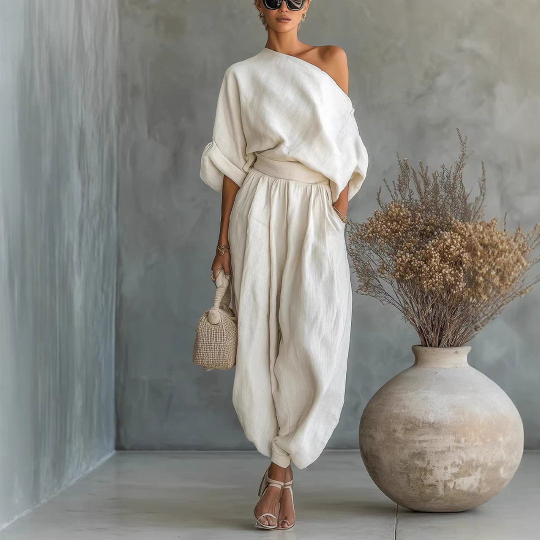 Damen Lifestyle Jumpsuit mit einseitigem Ausschnitt und lockerer Silhouette Mirla-Eva Jonsson