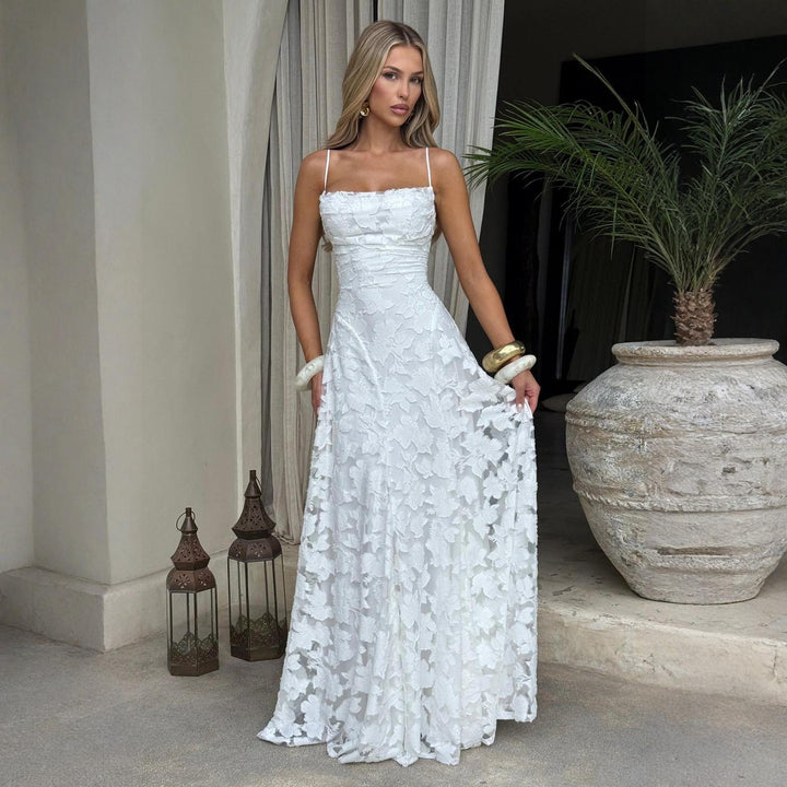 Damen Maxikleid med blommigt spetsmönster och svängande kjol Mirla-Eva Jonsson