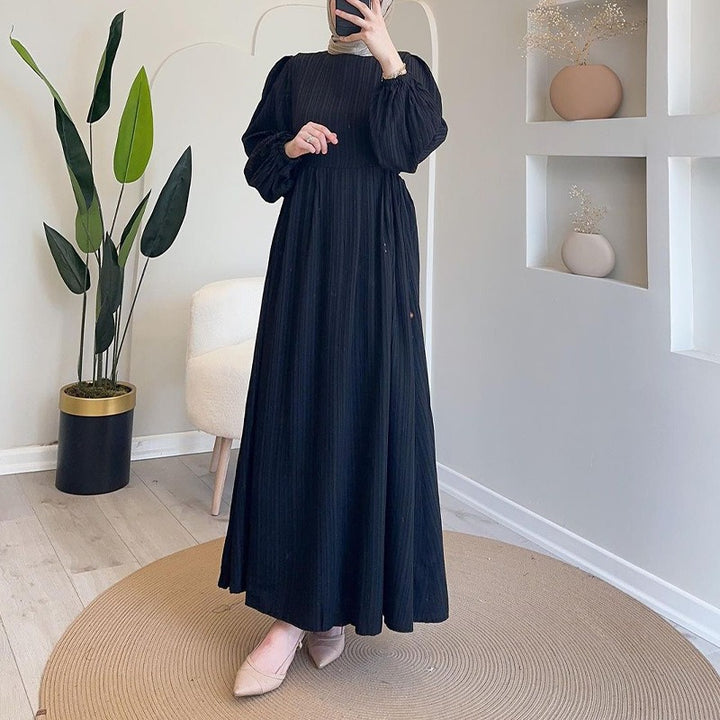Damen Maxikleid med strukturerad design och puffärmar Mirla-Eva Jonsson