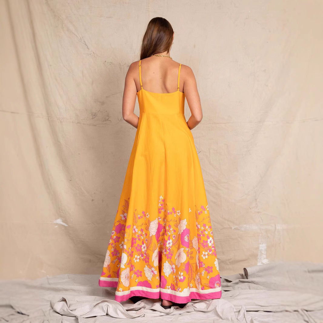 Damen Maxikleid mit floralem Design und eleganten Spaghettiträgern Mirla-Eva Jonsson