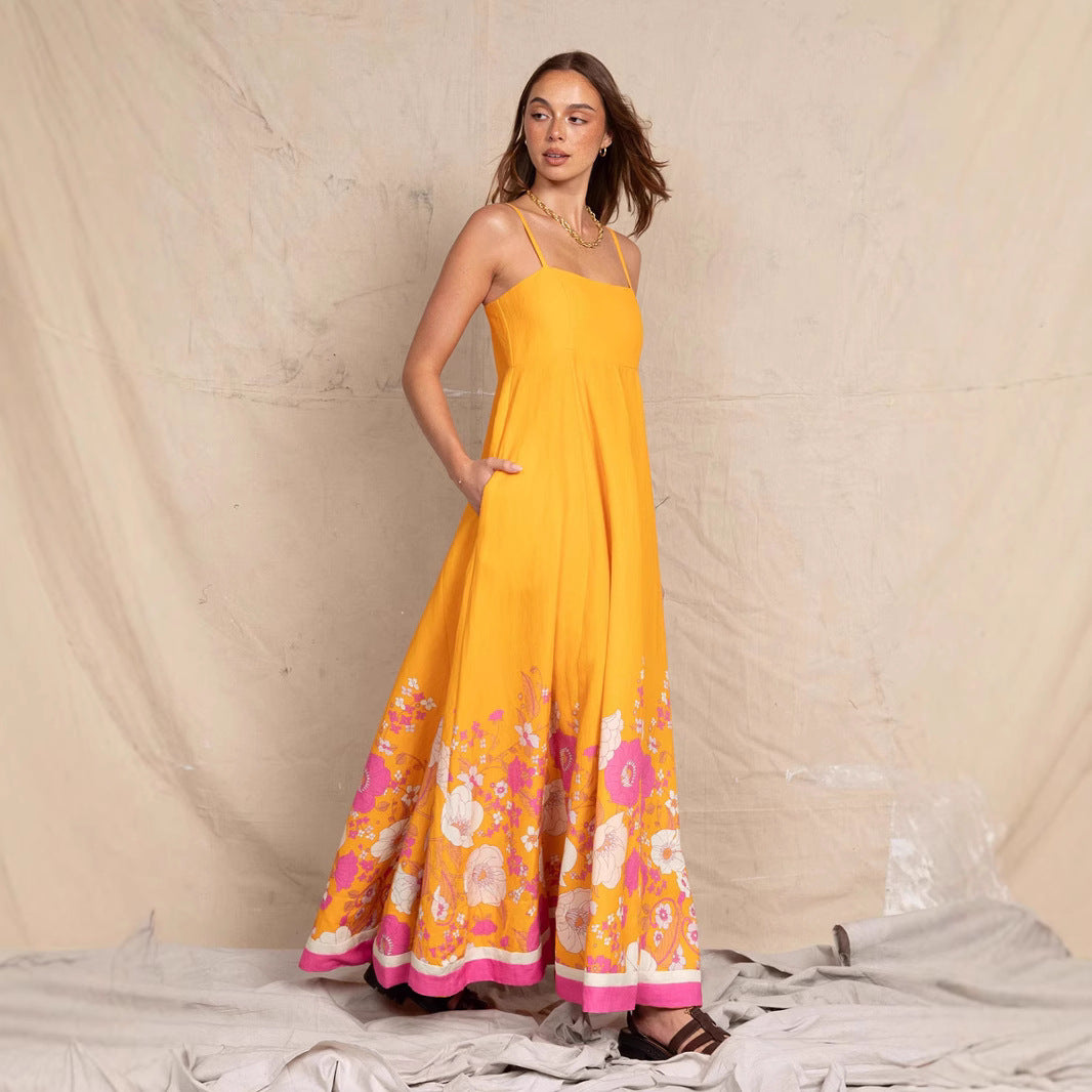 Damen Maxikleid mit floralem Design und eleganten Spaghettiträgern Mirla-Eva Jonsson