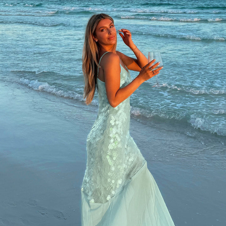 Damen Maxikleid mit glitzernden Pailletten und fließendem Rock Mirla-Eva Jonsson