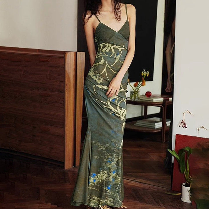 Damen Maxikleid mit raffinerade draperingar och blommönster Mirla-Eva Jonsson