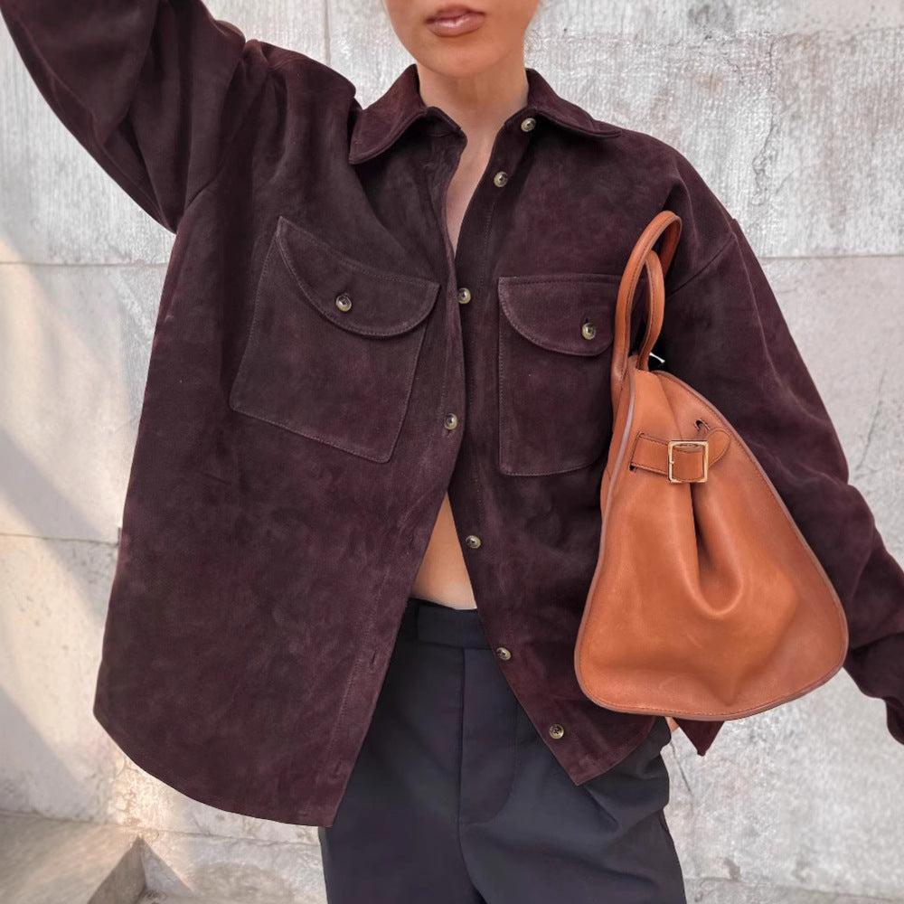 Damen Mode Suede Oversized Skjortjacka med praktiska fickor Mirla-Eva Jonsson