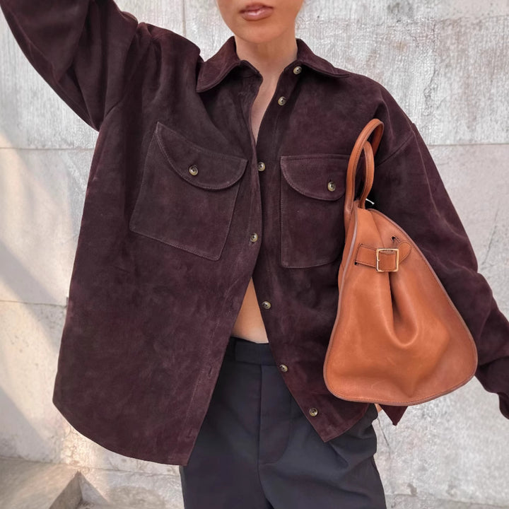 Damen Mode Suede Oversized Skjortjacka med praktiska fickor Mirla-Eva Jonsson