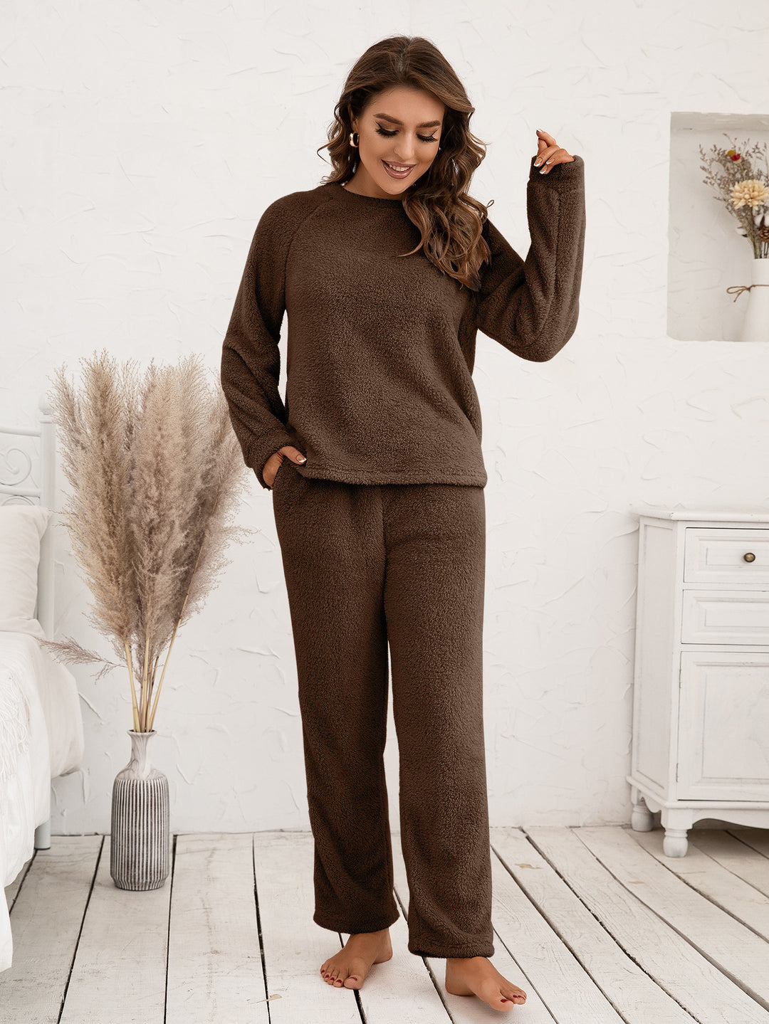 Damen Mysigt Fleece-pyjamaset med långa ärmar och bekväma byxor Eva Jonsson-Eva Jonsson