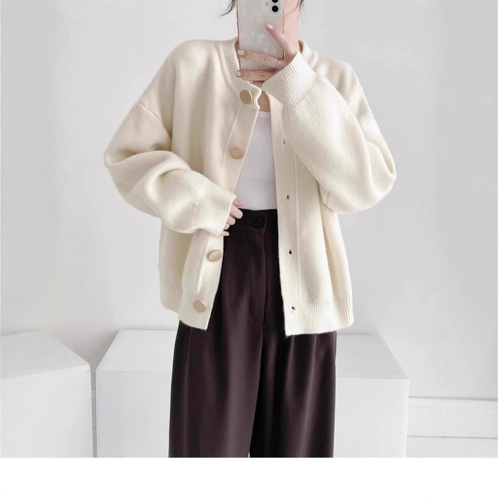 Damen Oversized Strickjacke mit großen Holzknöpfen und weitem Schnitt Eva Jonsson-Eva Jonsson