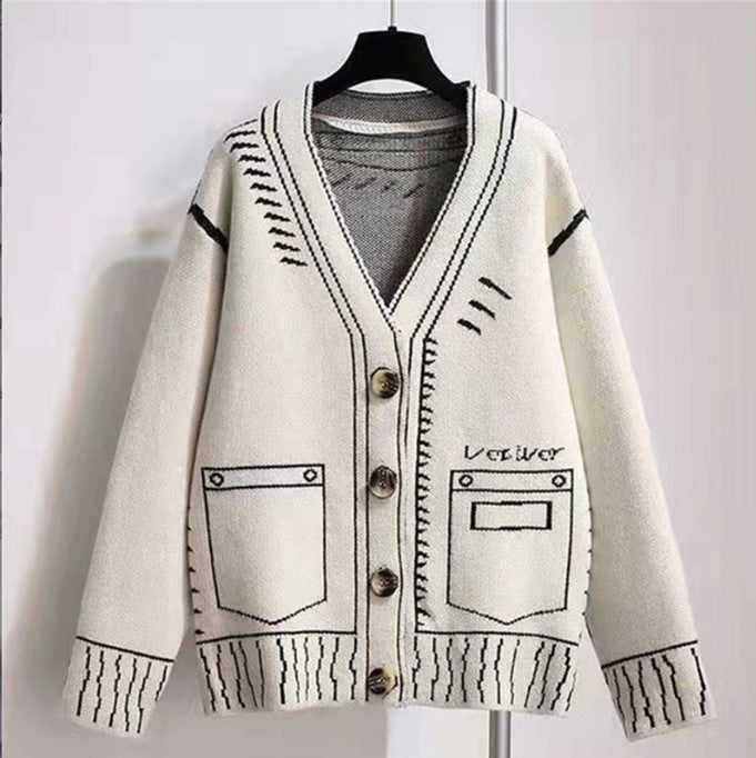 Damen Oversized Strickjacke mit kreativem Design und großen Knöpfen Mirla-Eva Jonsson