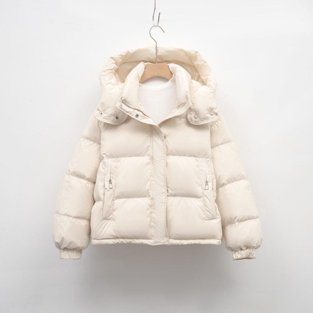 Damen Pufferjacke mit abnehmbarer Kapuze und voluminösem Schnitt Mirla-Eva Jonsson