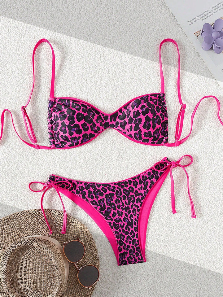 Damen Push-Up Bikini med elegant djurtryck och justerbara band Mirla-Eva Jonsson