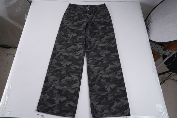 Damen Relaxed Fit Cargo Pants med moderiktig camouflage-mönster Mirla-Eva Jonsson