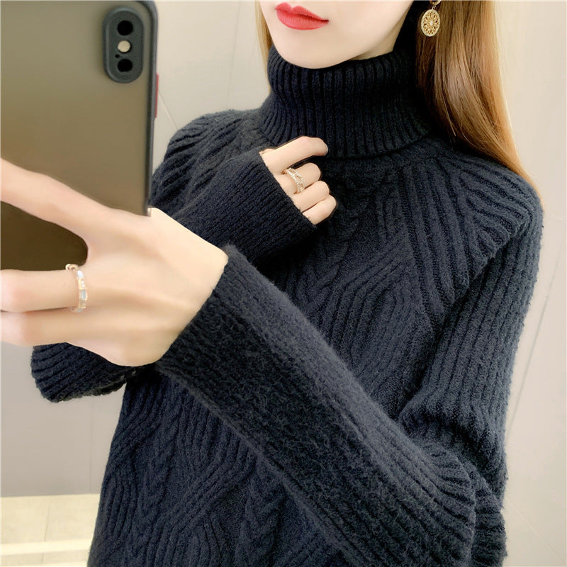 Damen Rollkragenpullover mit strukturiertem Zopfmuster und langen Ärmeln Mirla-Eva Jonsson