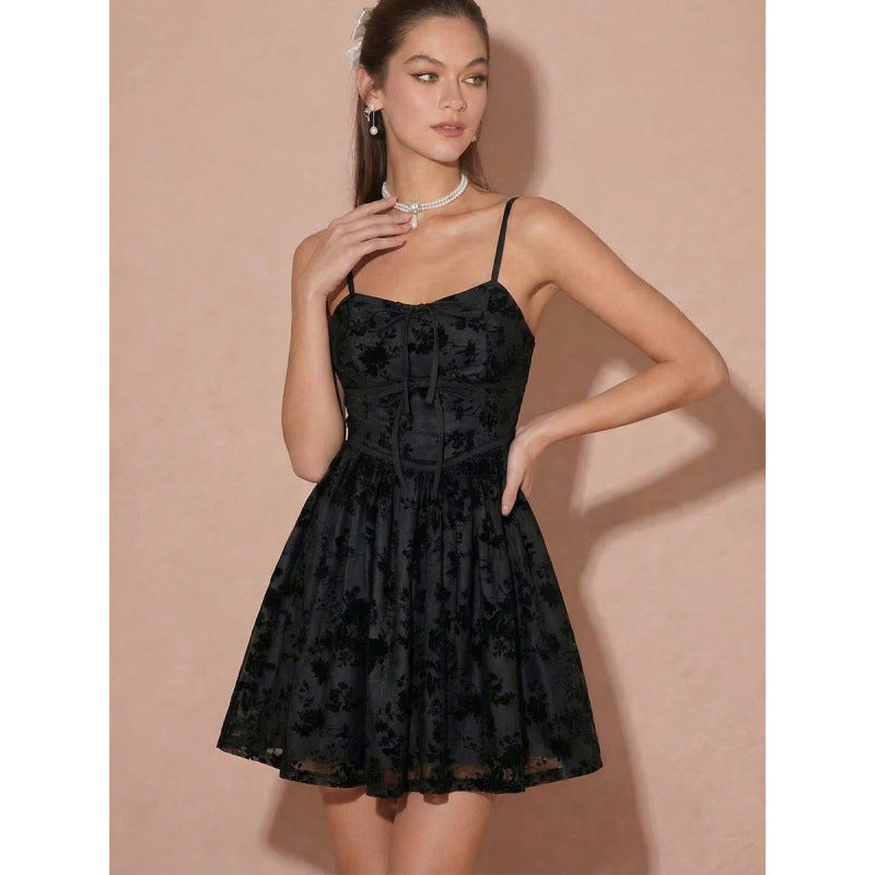 Damen Sommer Mini Dress with Fine Lace Accents Mirla-Eva Jonsson