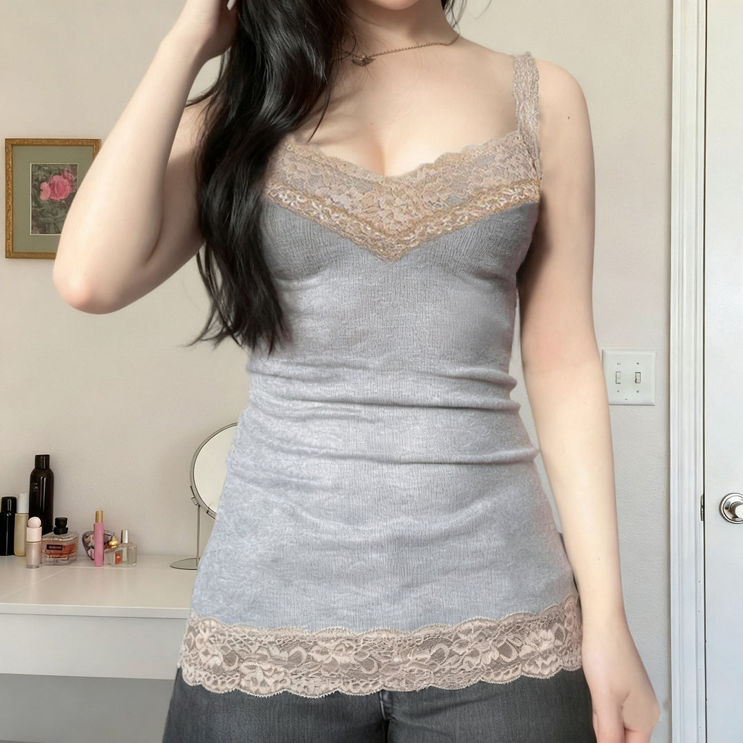 Damen Spaghetti-straps top with fine lace and comfortable fit Mirla-Eva Jonsson