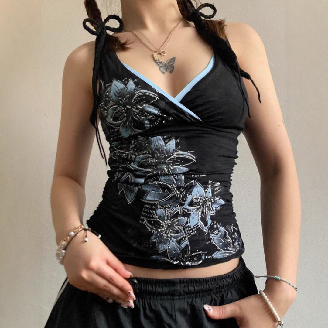 Damen Spaghetti-straps top with floral print and elegant V-neck Mirla-Eva Jonsson