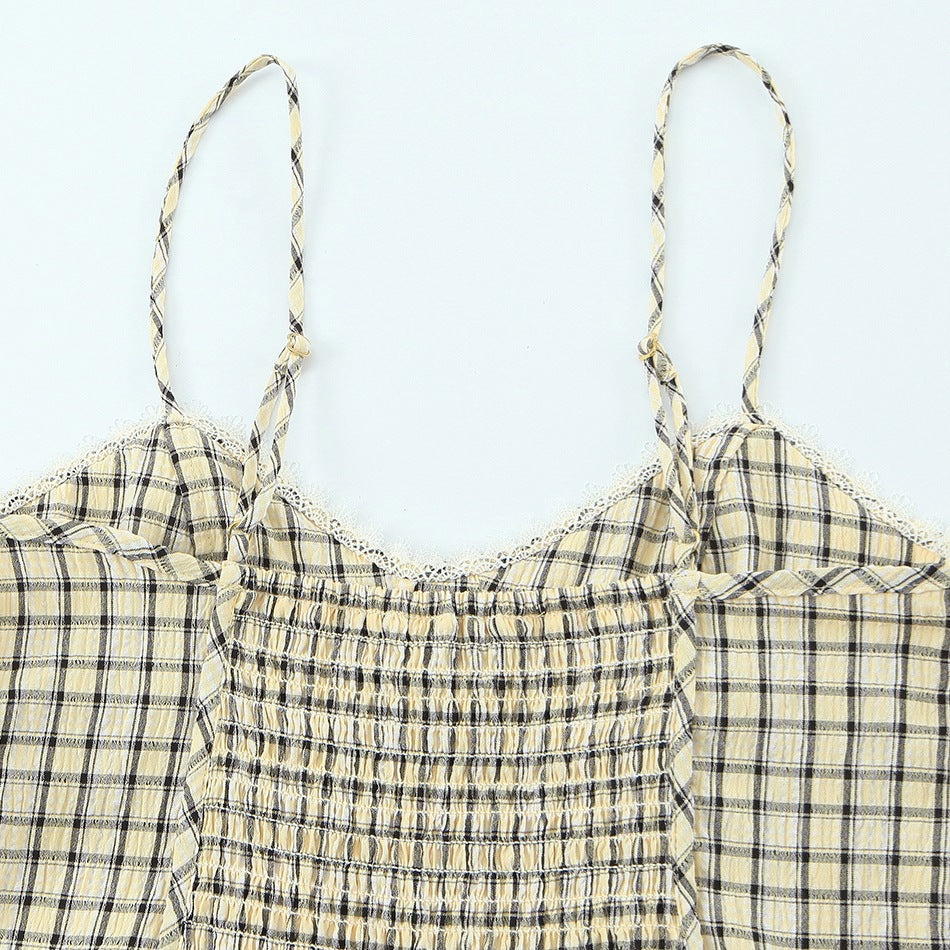 Damen Spaghetti-straps top with playful check pattern and fine lace accents Mirla-Eva Jonsson