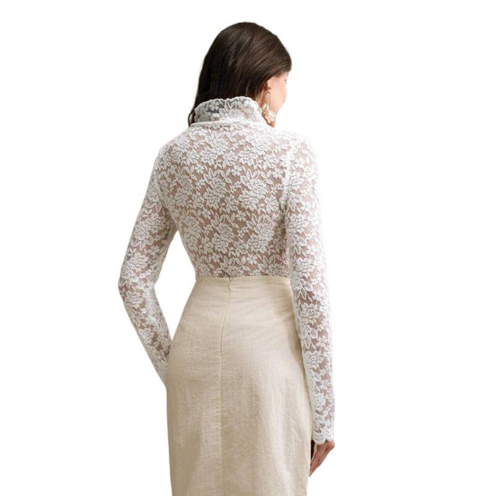 Damen Spitzenoberteil mit hohem Kragen und filigranem Blumendesign Mirla-Eva Jonsson