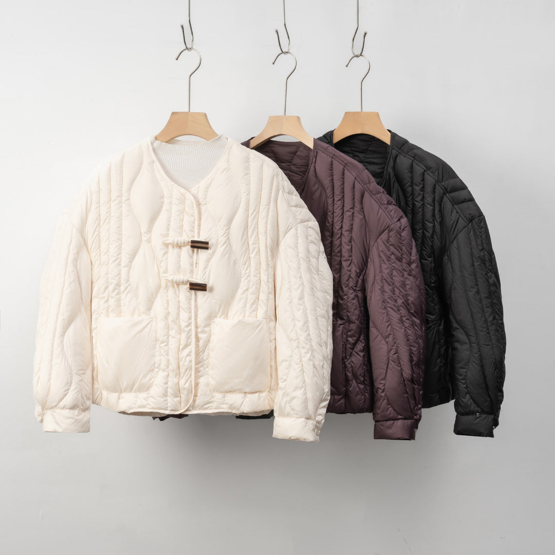 Damen Steppjacke mit praktischem Knopfverschluss und gemütlichen Taschen Mirla-Eva Jonsson