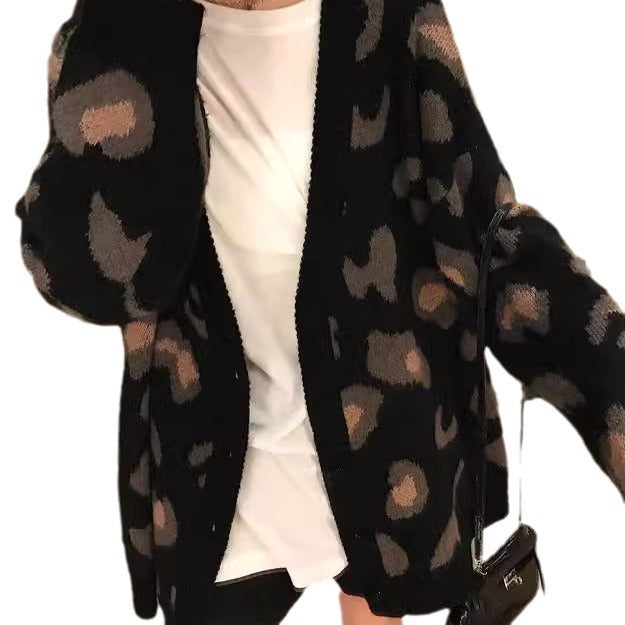 Damen Strickcardigan mit auffälligem Leopardenmuster und großzügigem Schnitt Mirla-Eva Jonsson