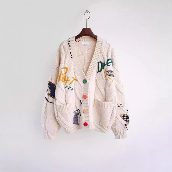 Damen Strickjacke mit buntem Motiv und praktischen Taschen Mirla-Eva Jonsson