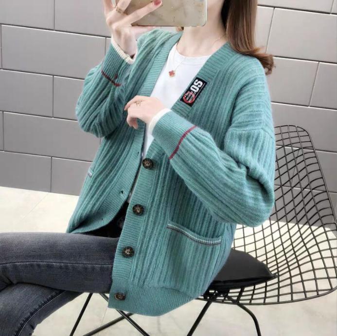 Damen Strickjacke mit strukturiertem Rippmuster und praktischen Taschen Mirla-Eva Jonsson
