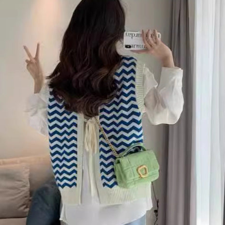 Damen Strickpullover mit Zickzackmuster und elegantem Kragen Mirla-Eva Jonsson