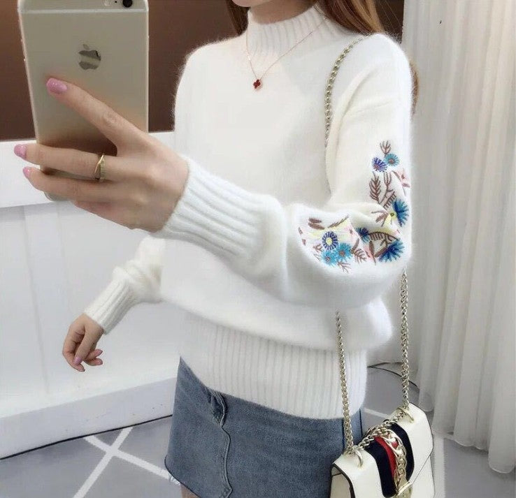 Damen Strickpullover mit eleganten Stickereien Eva Jonsson-Eva Jonsson