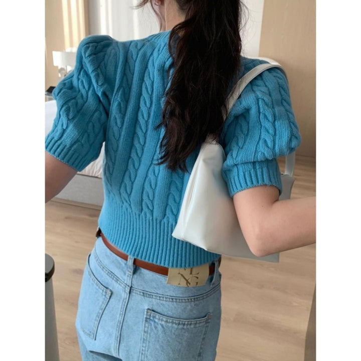 Damen Strickpullover mit voluminösen Ärmeln und Zopfmuster Mirla-Eva Jonsson