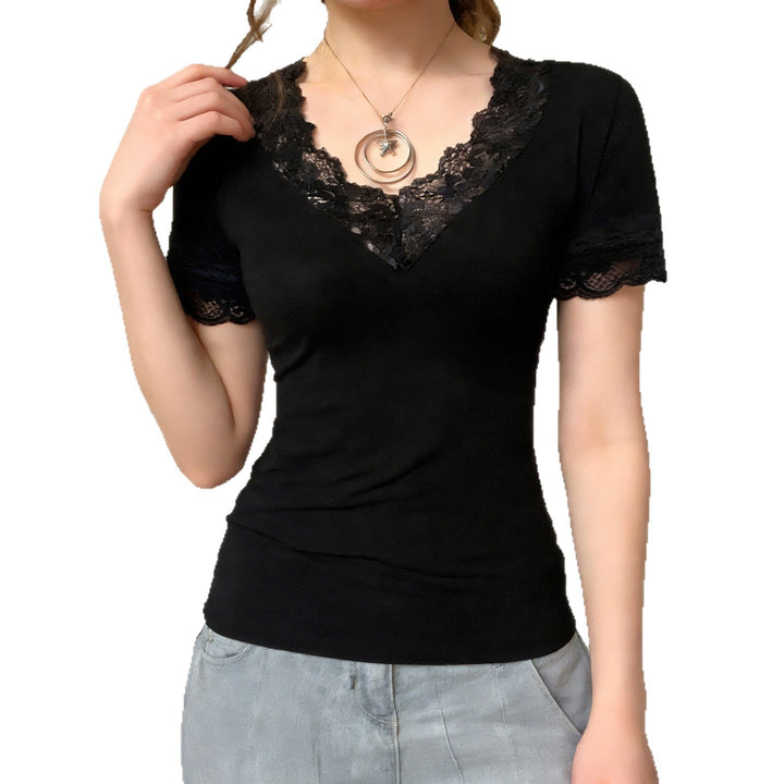 Damen T-Shirt med elegant spetsdetalj Mirla-Eva Jonsson