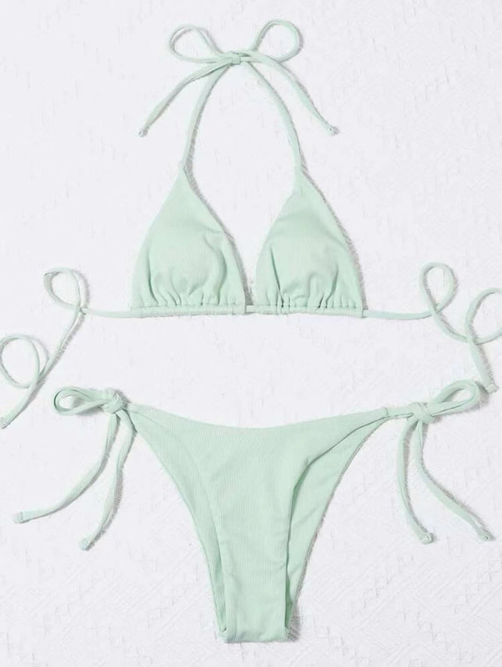 Damen Triangel-Bikini-Set med justerbara bindband och ribbat design Mirla-Eva Jonsson