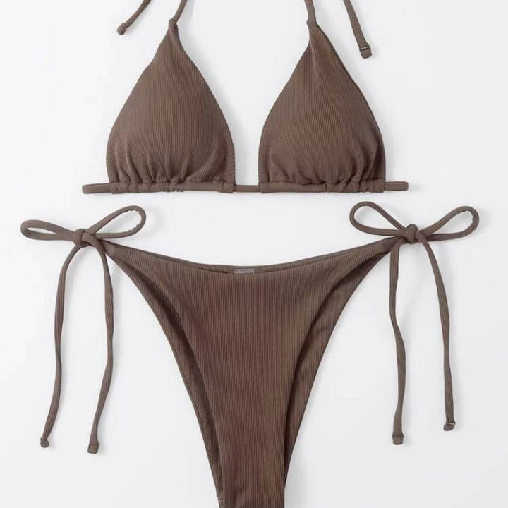 Damen Triangel-Bikini-Set med justerbara bindband och ribbat design Mirla-Eva Jonsson