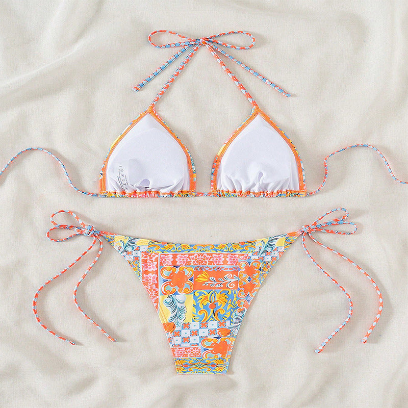 Damen Triangel-Bikini-Set med lekfull blommönster och justerbara bindband Mirla-Eva Jonsson