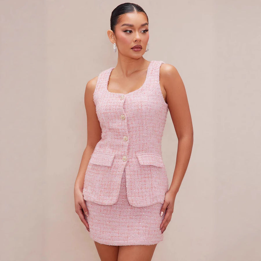 Damen Tweed Mini-Klänning med tidlösa knapppdetaljer och elegant silhuett Mirla-Eva Jonsson