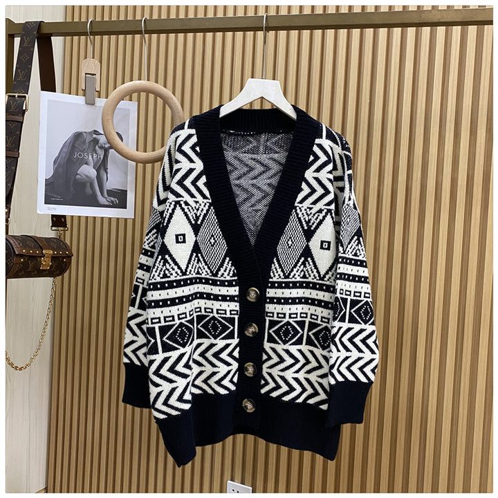 Damen Übergroße Strickjacke mit geometrischem Muster Mirla-Eva Jonsson