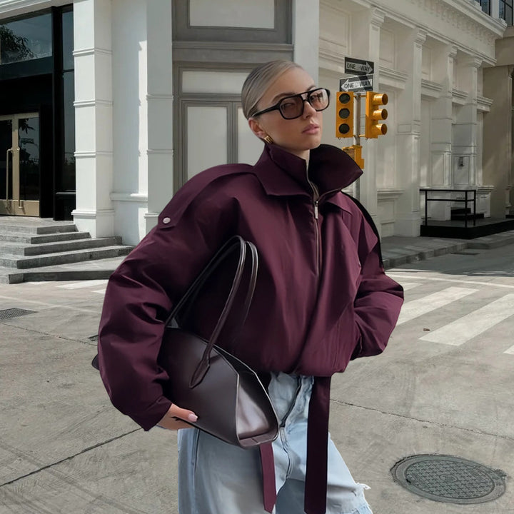 Damen Urban Parka med hög ståkrage och innovativ design Mirla-Eva Jonsson